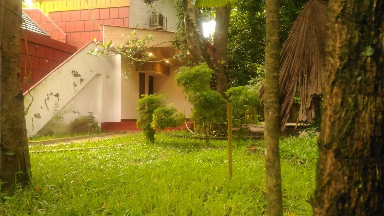 Marari Beach Pearl Homestay Марарікулем Екстер'єр фото